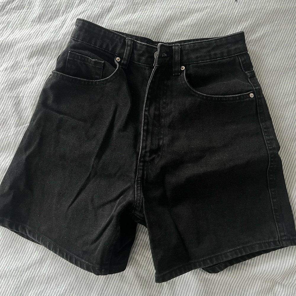 ZARA Mom Jean Shorts Size 24/US 2